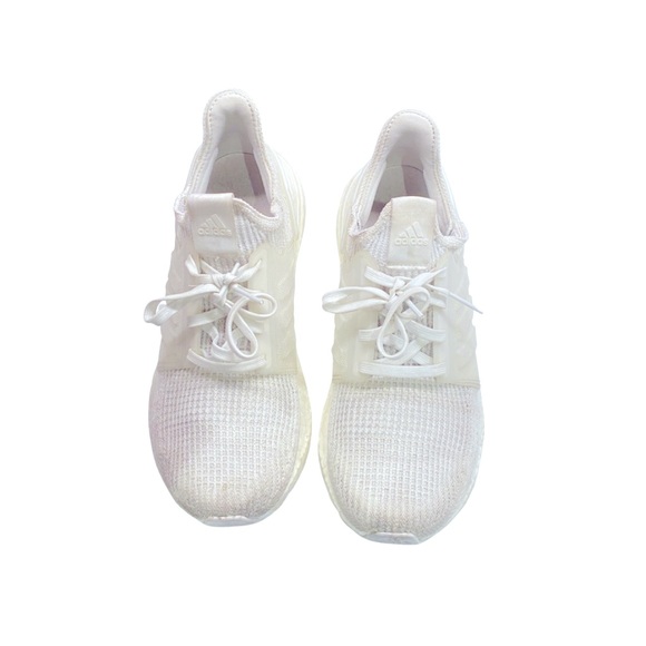 Store Return Women’s Adidas Boost Continental Size 8.5 - Picture 2 of 4